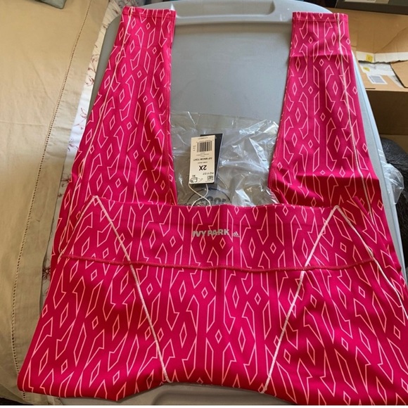 adidas x IVY PARK Monogram BOLD Pink tights - Picture 10 of 13